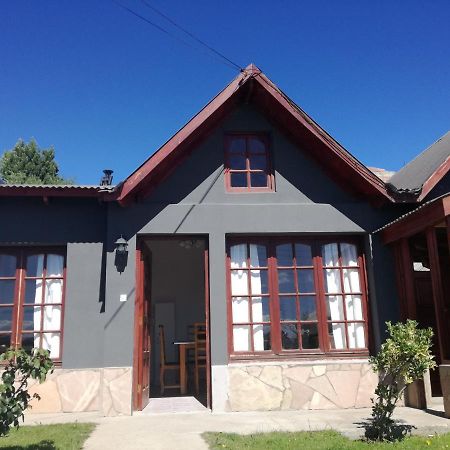 La Hogarena Villa El Calafate Bagian luar foto