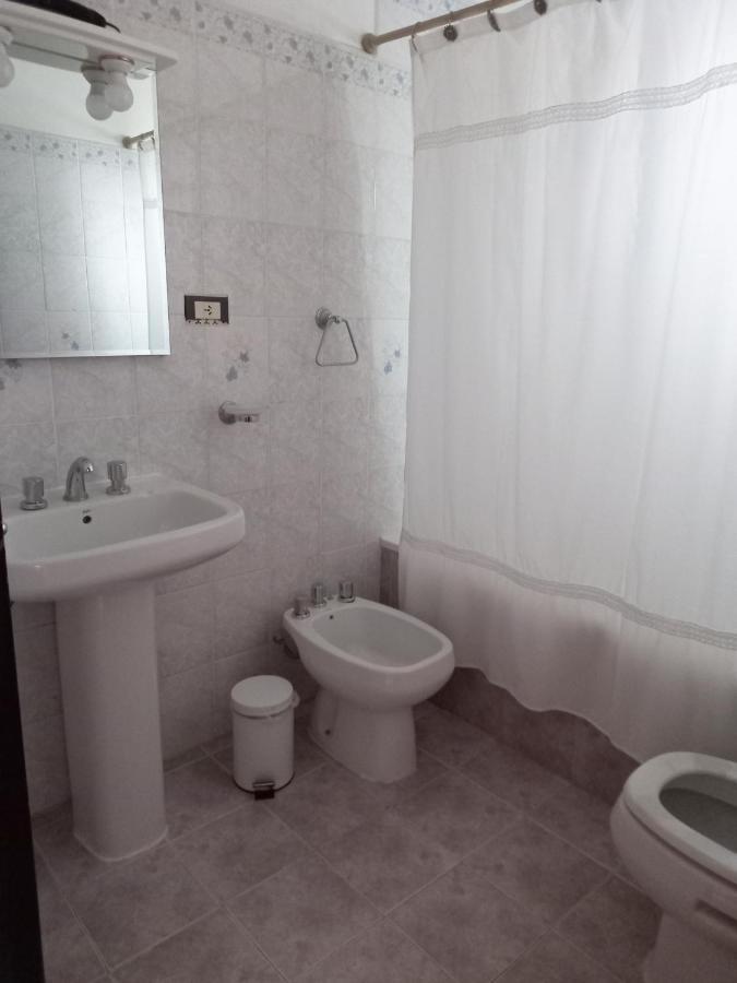 La Hogarena Villa El Calafate Bagian luar foto